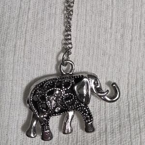 Time and Tru Silver Elephant Necklace